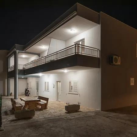 Violeta With Amazing Sea View Apartment Makarska