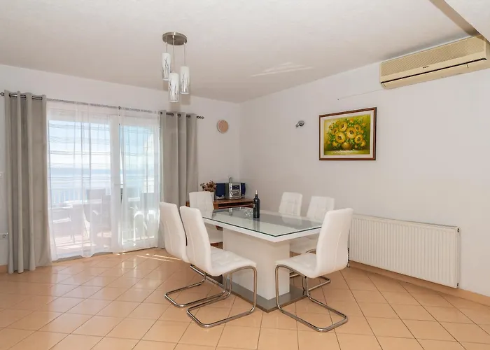 Apartament Violeta With Amazing Sea View